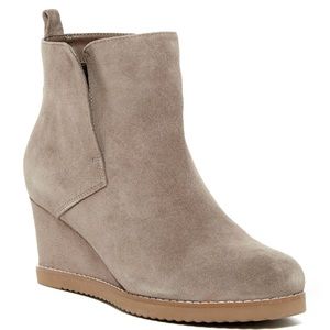 Blondo Karla wedge bootie NEW WITH BOX!!!